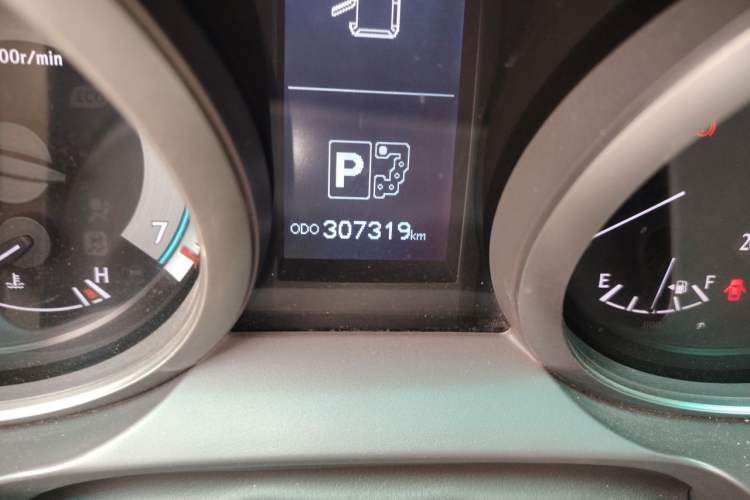Used Toyota Prado 2010 4.0L Automatic TX-L NAVI Odometer Close Up