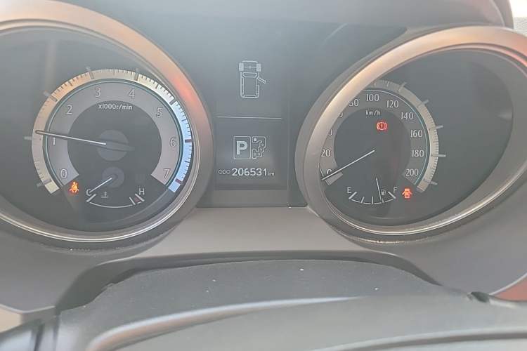 Used Toyota Prado 2010 4.0L Automatic TX-L Odometer Close Up