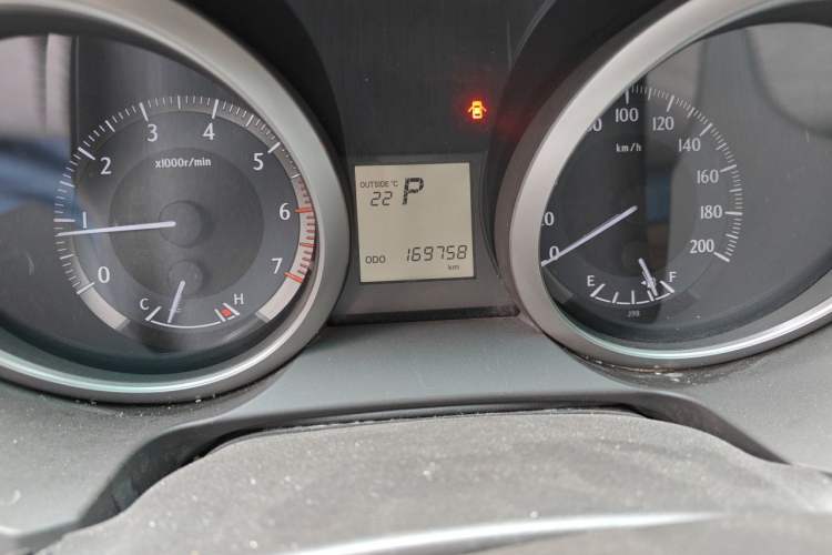 Used Toyota Prado 2010 2.7L Automatic Standard Edition Odometer Close Up