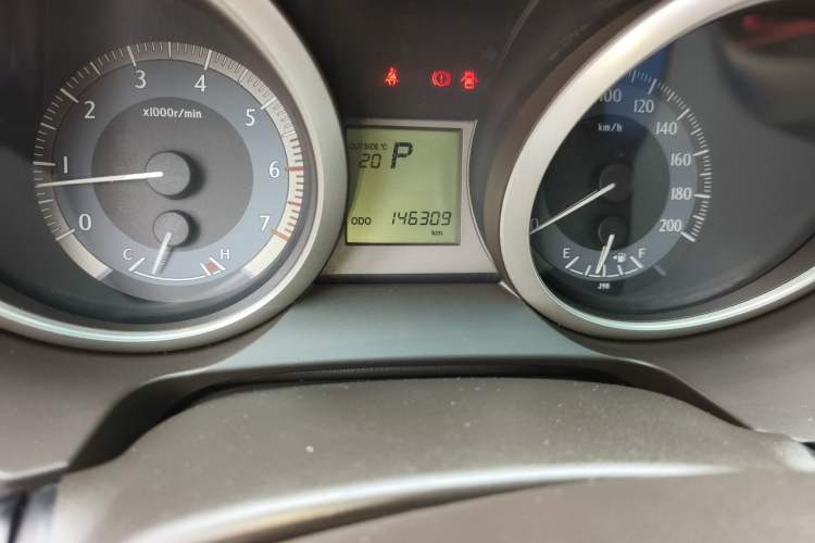 Used Toyota Prado 2010 2.7L Automatic Deluxe Edition Odometer Close Up