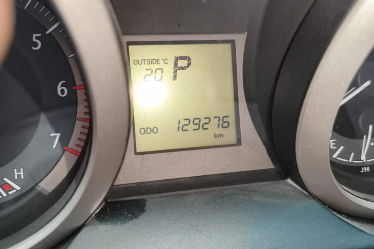Used Toyota Prado 2010 2.7L Automatic Standard Edition Odometer Close Up