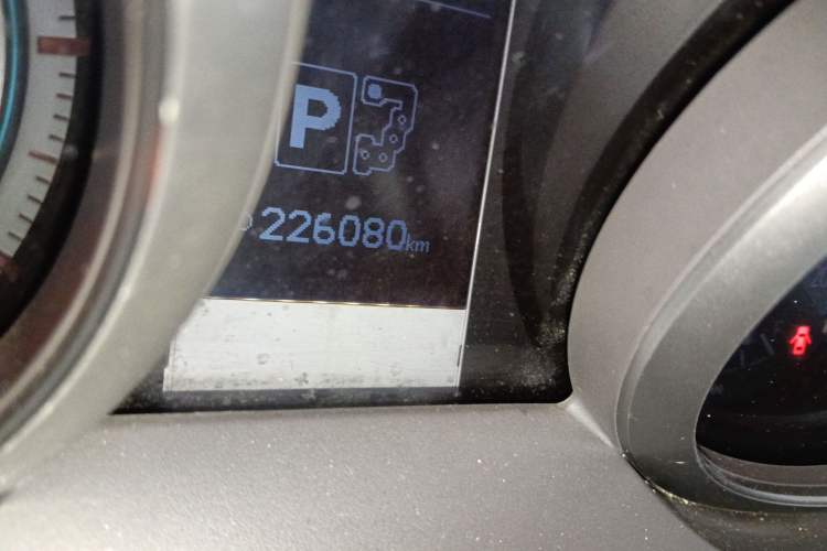 Used Toyota Prado 2010 4.0L Automatic TX-L Odometer Close Up