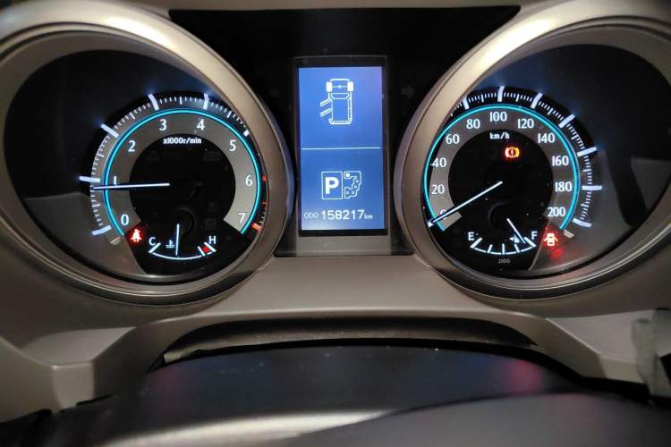 Used Toyota Prado 2010 4.0L Automatic TX-L NAVI Odometer Close Up