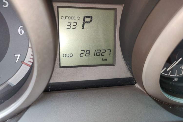 Used Toyota Prado 2010 2.7L Automatic Standard Edition Odometer Close Up