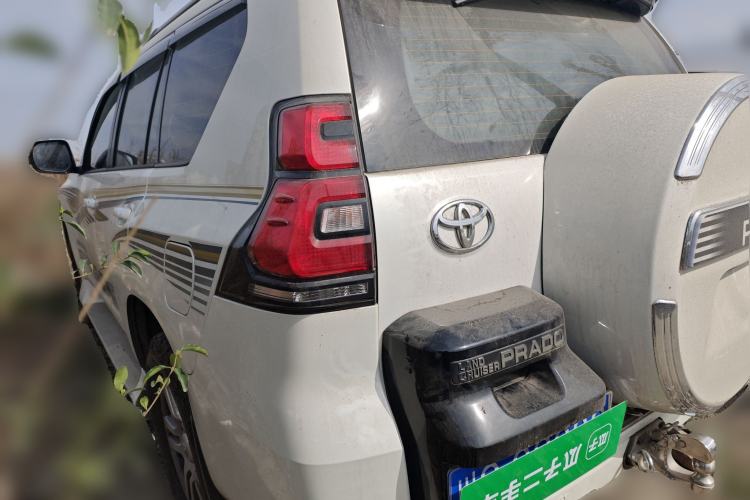 Used Toyota Prado 2010 4.0L Automatic VX Rear Left 45 Deg