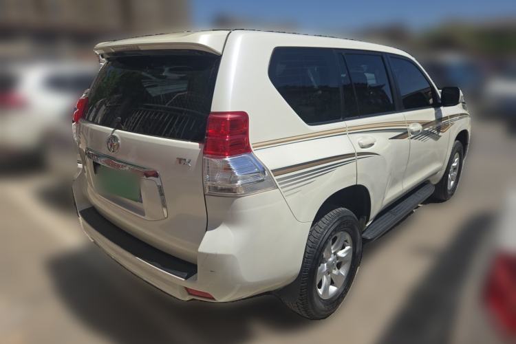 Used Toyota Prado 2010 2.7L Automatic Deluxe Edition Rear Right 45 Deg