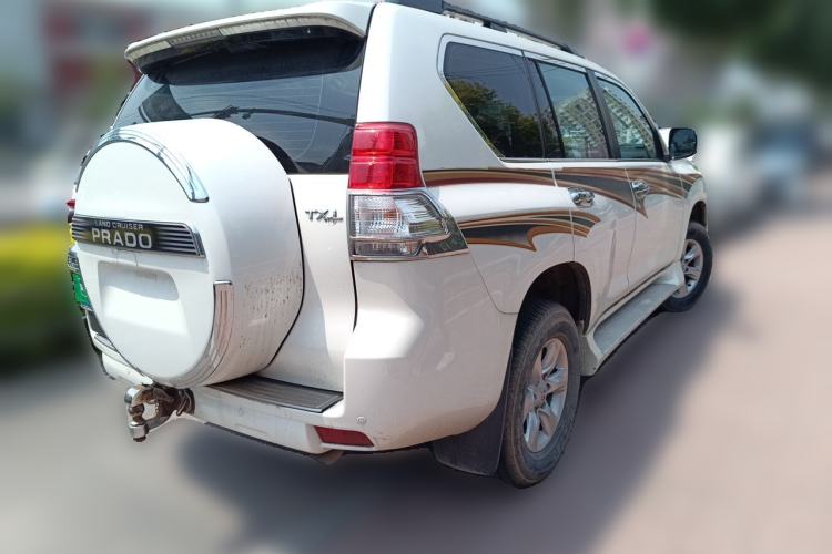 Used Toyota Prado 2010 2.7L Automatic Deluxe Edition Rear Right 45 Deg
