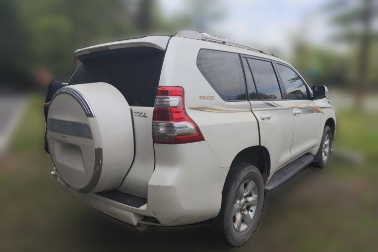 Used Toyota Prado 2010 2.7L Automatic Deluxe Edition Rear Right 45 Deg