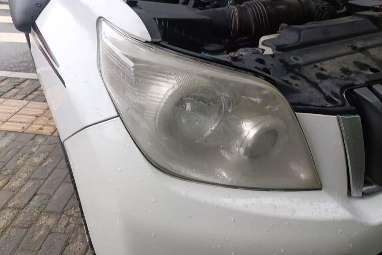 Used Toyota Prado 2010 4.0L Automatic TX-L Right Front Headlight