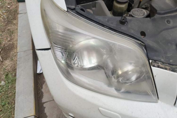 Used Toyota Prado 2010 4.0L Automatic VX NAVI Right Front Headlight
