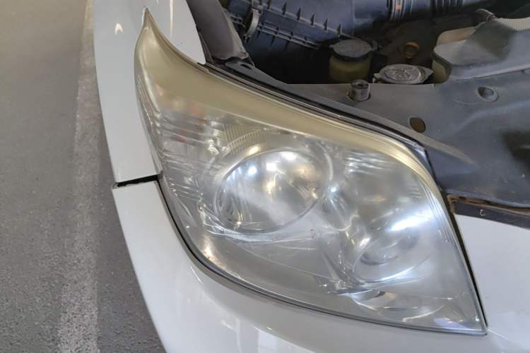 Used Toyota Prado  Right Front Headlight