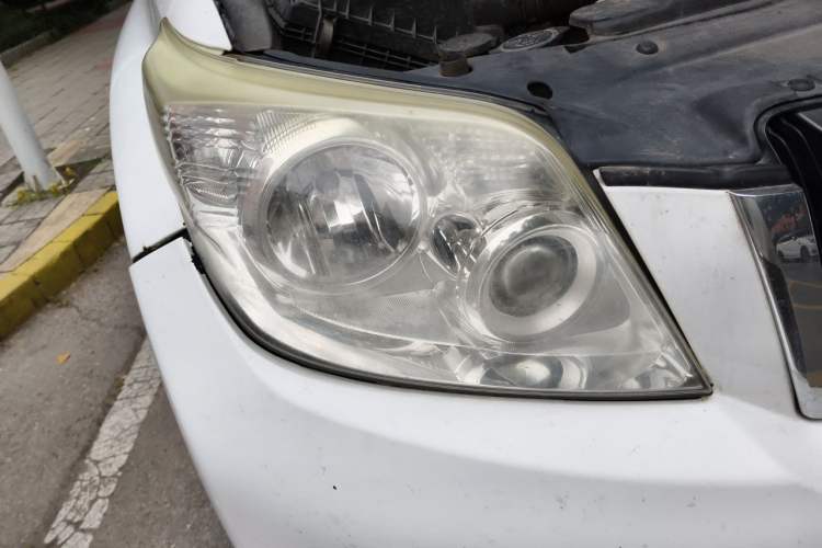 Used Toyota Prado 2010 4.0L Automatic TX-L Right Front Headlight