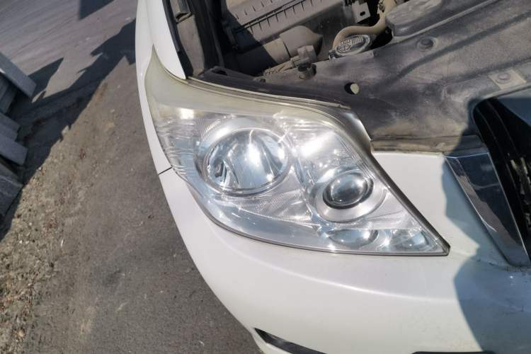 Used Toyota Prado 2010 2.7L Automatic Standard Edition Right Front Headlight