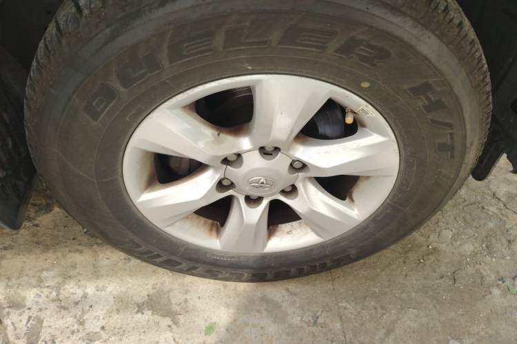 Used Toyota Prado 2010 4.0L Automatic TX-L Right Front Wheel Hub