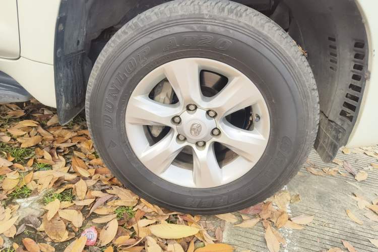 Used Toyota Prado 2010 2.7L Manual Transmission Right Front Wheel Hub