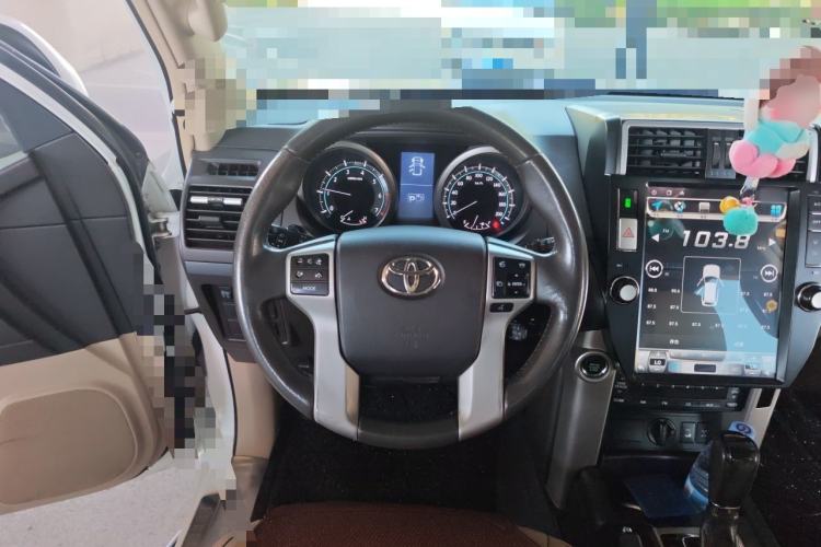 Used Toyota Prado 2010 4.0L Automatic TX-L Steering Wheel