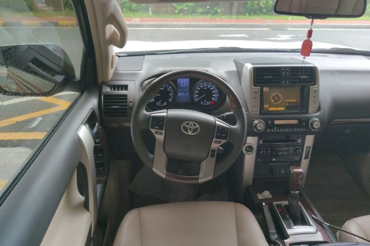 Used Toyota Prado  Steering Wheel