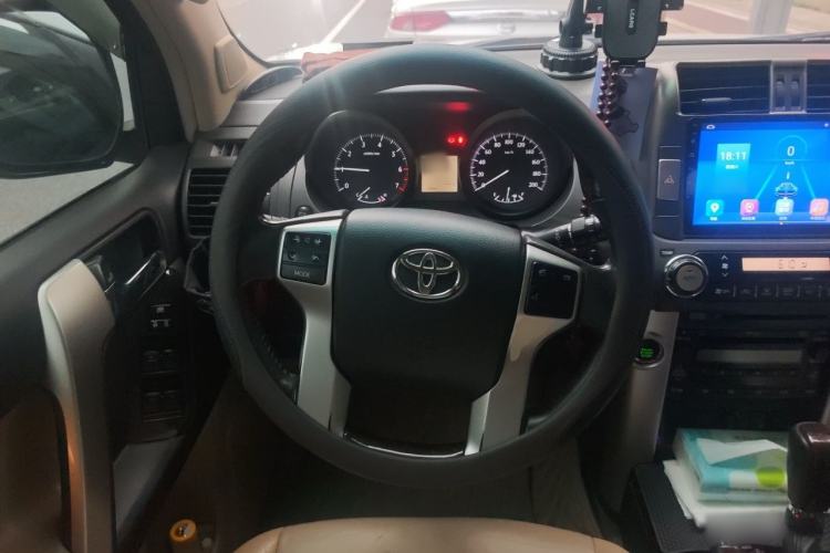 Used Toyota Prado 2010 4.0L Automatic TX Steering Wheel