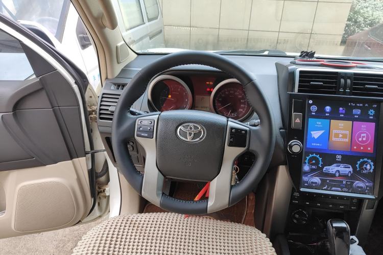 Used Toyota Prado 2010 2.7L Automatic Standard Edition Steering Wheel