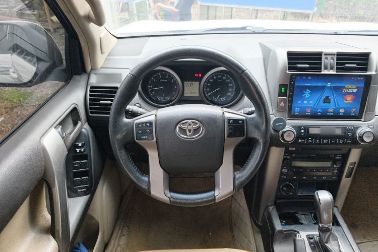 Used Toyota Prado 2010 2.7L Automatic Standard Edition Steering Wheel