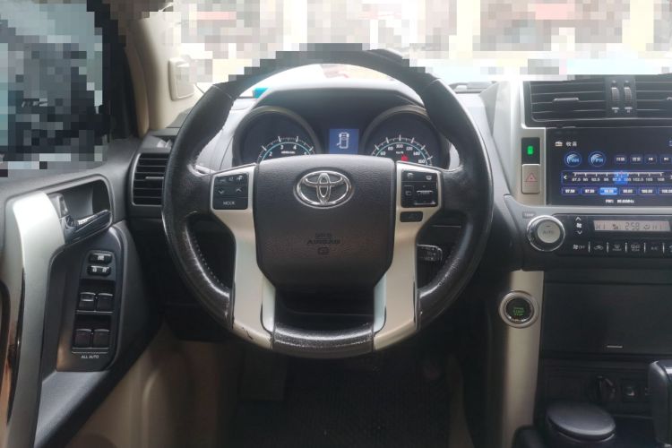 Used Toyota Prado 2010 4.0L Automatic TX-L Steering Wheel