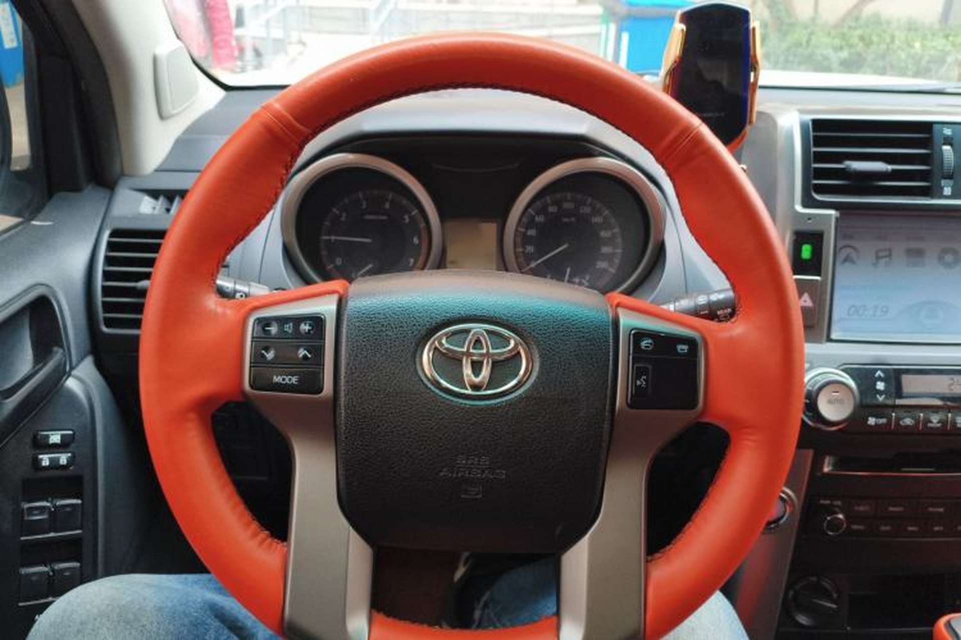 Used Toyota Prado 2010 2.7L Automatic Standard Edition Steering Wheel