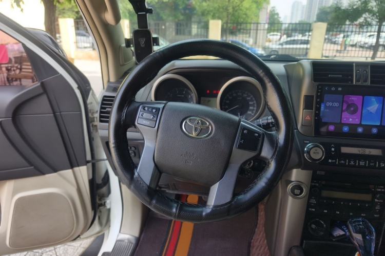 Used Toyota Prado 2010 2.7L Automatic Standard Edition Steering Wheel
