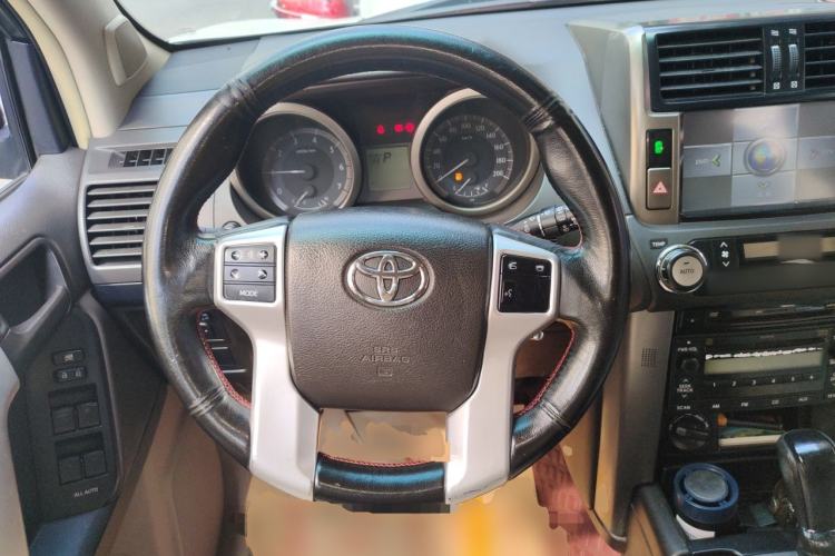 Used Toyota Prado 2010 2.7L Automatic Standard Edition Steering Wheel
