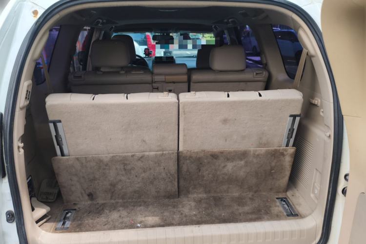 Used Toyota Prado 2010 4.0L Automatic VX Trunk