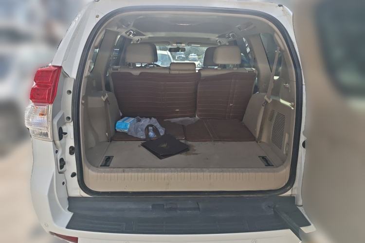 Used Toyota Prado 2010 4.0L Automatic TX-L Trunk