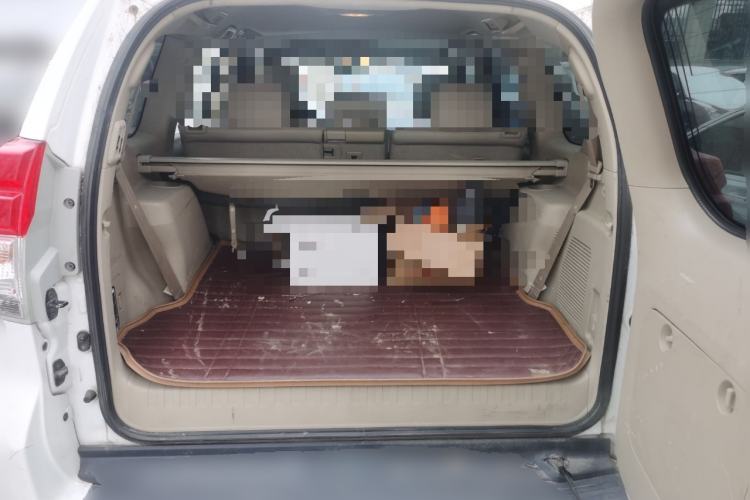 Used Toyota Prado 2010 4.0L Automatic TX-L Trunk