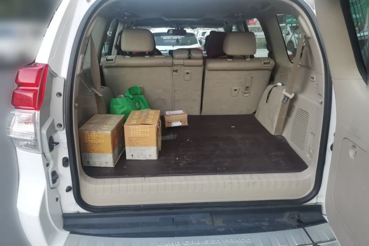 Used Toyota Prado 2010 4.0L Automatic VX NAVI Trunk
