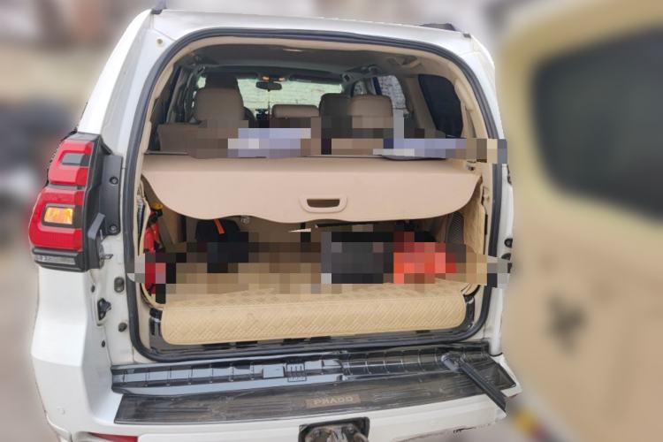 Used Toyota Prado 2010 4.0L Automatic TX-L Trunk