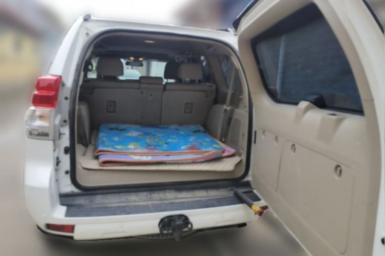 Used Toyota Prado 2010 4.0L Automatic TX-L Trunk