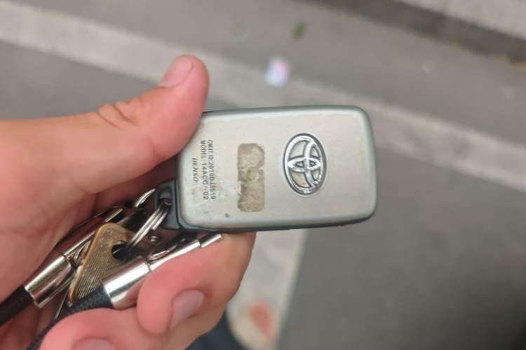 Used Toyota Prado 2010 4.0L Automatic TX Vehicle Key