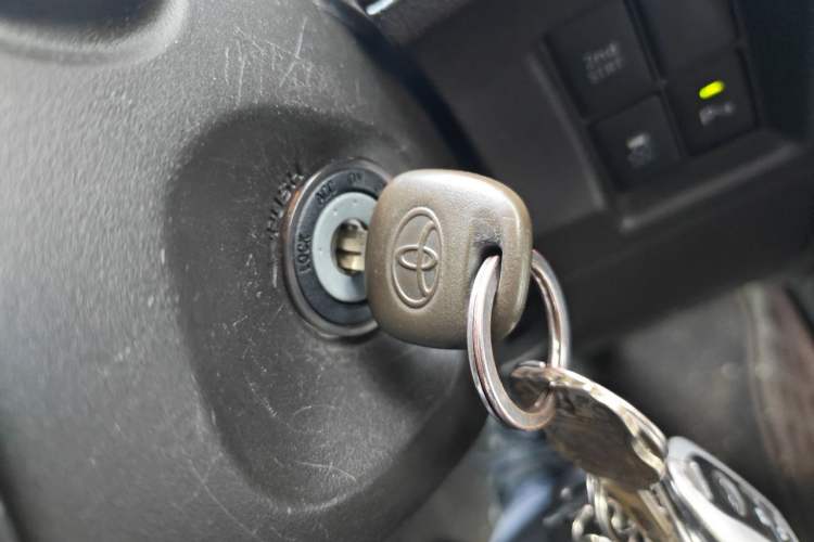Used Toyota Prado 2010 2.7L Automatic Standard Edition Vehicle Key