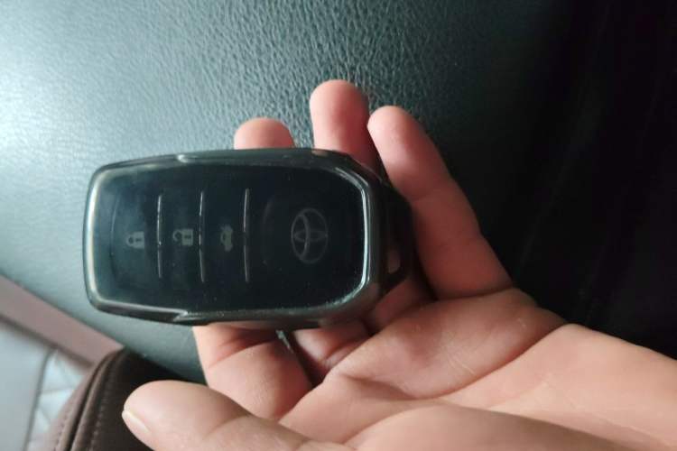 Used Toyota Prado  Vehicle Key