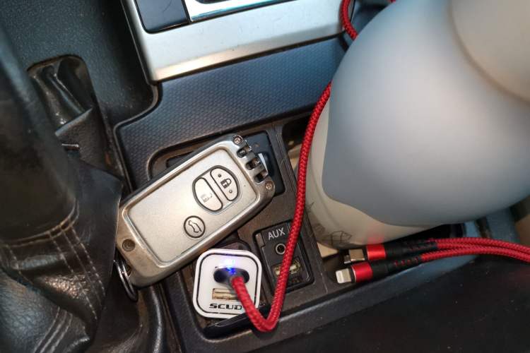 Used Toyota Prado 2010 4.0L Automatic TX-L Vehicle Key