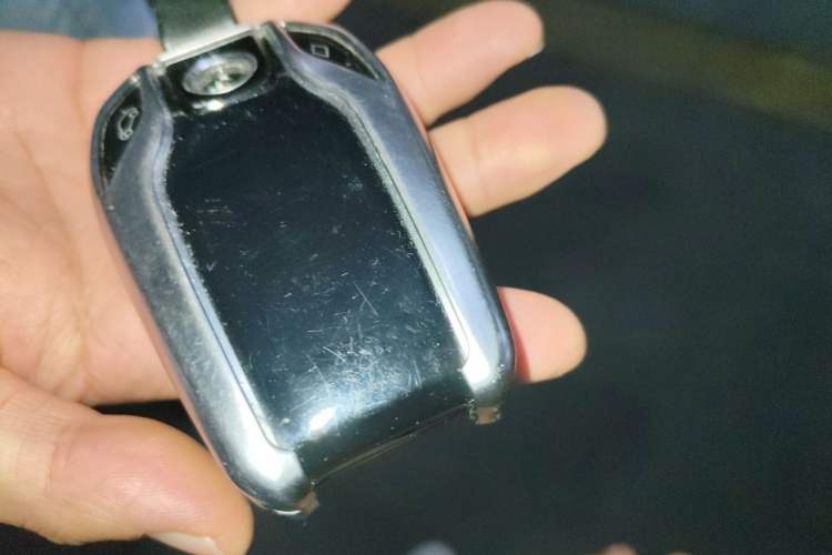 Used Toyota Prado 2010 4.0L Automatic TX Vehicle Key