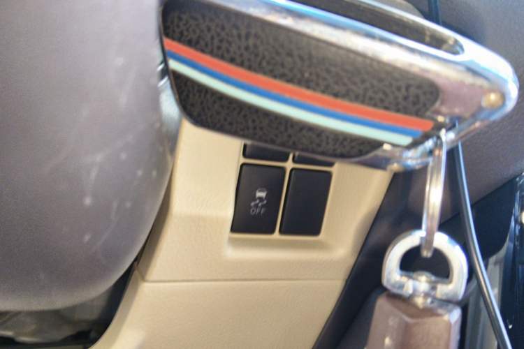 Used Toyota Prado 2010 2.7L Automatic Standard Edition Vehicle Key