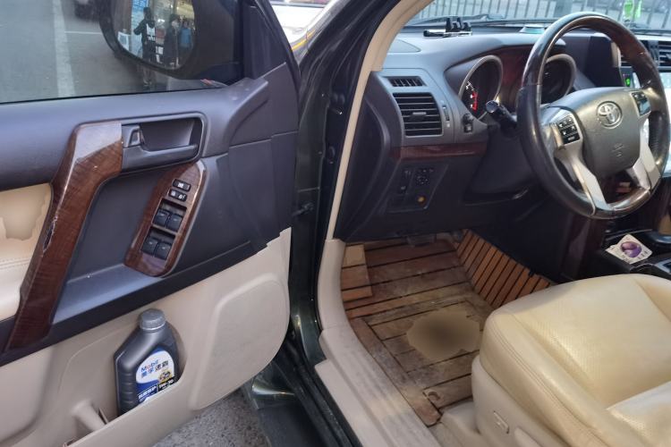Used Toyota Prado  Driver Seat
