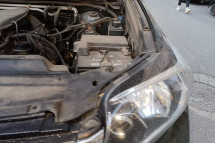 Used Toyota Prado  Engine Bay Left