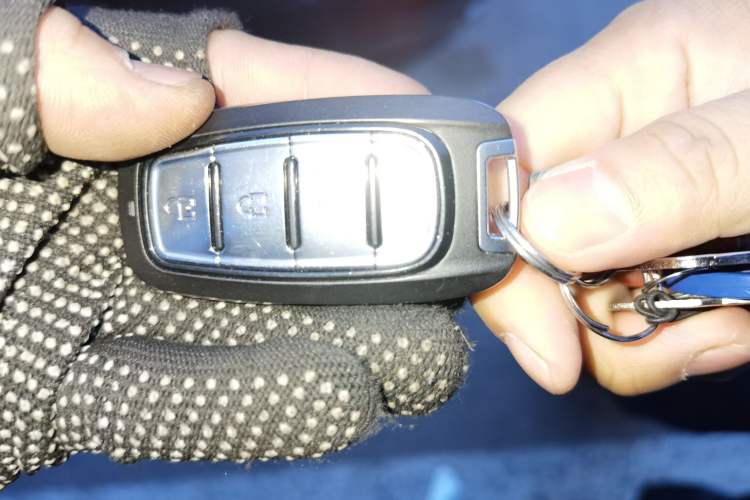 Used Toyota Prado  Vehicle Key