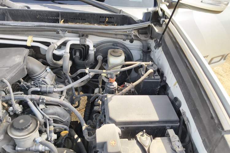 Used Toyota Prado  Engine Bay Left