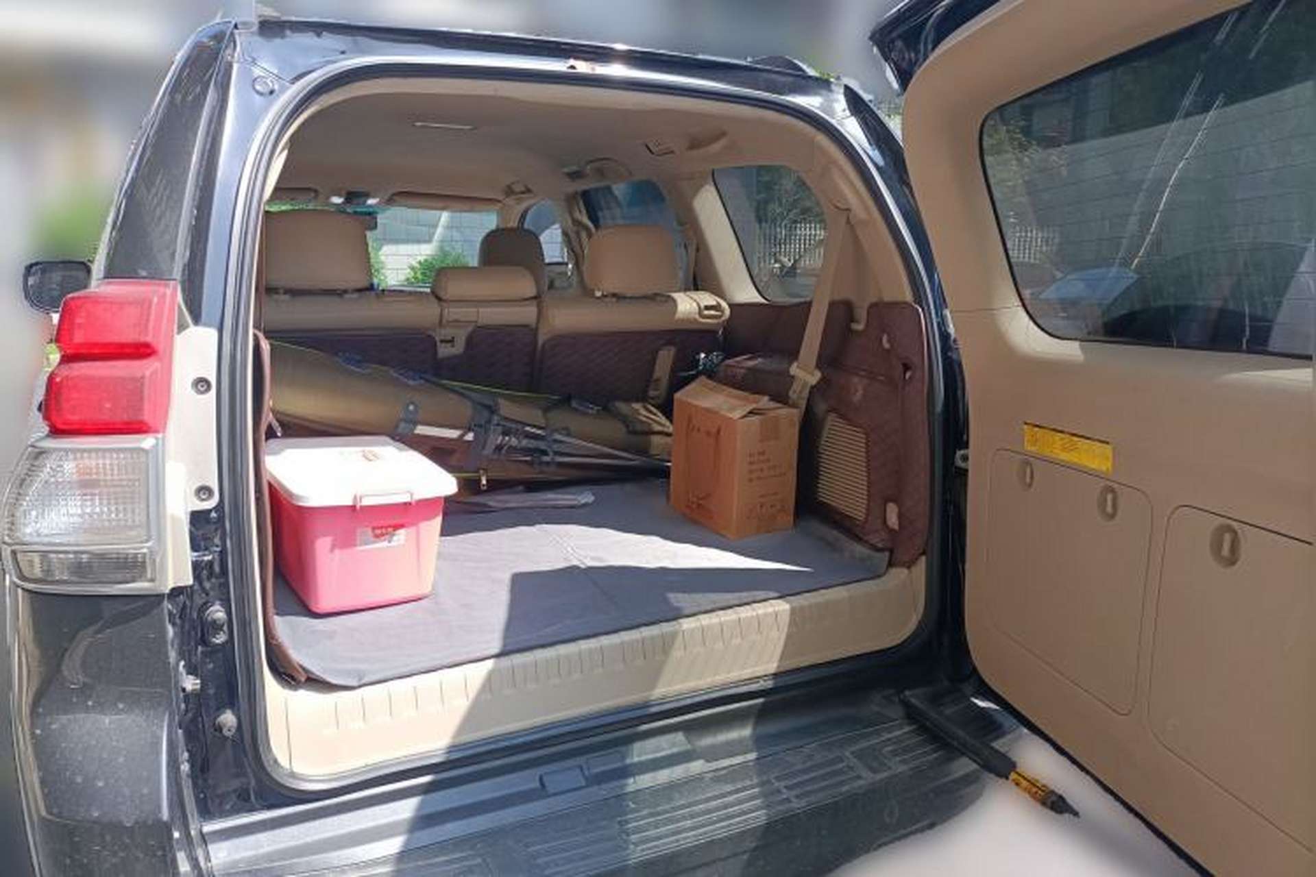 Used Toyota Prado 2012 2.7L Automatic Middle East Version Trunk