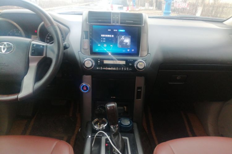 Used Toyota Prado  Audio And AC Panel