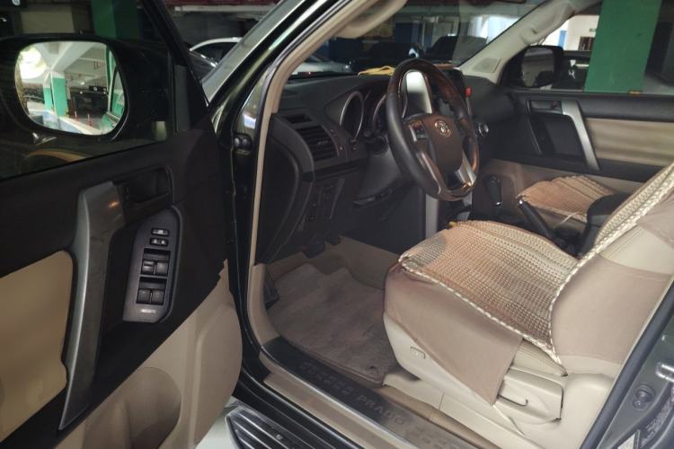 Used Toyota Prado 2012 2.7L Automatic Middle East Version Driver Seat