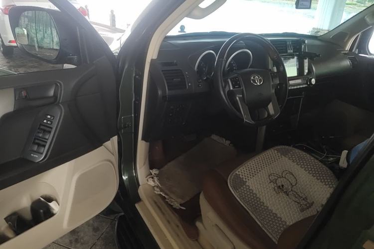 Used Toyota Prado 2012 2.7L Automatic Middle East Version Driver Seat
