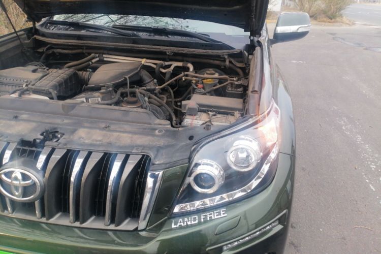 Used Toyota Prado  Engine Bay Left