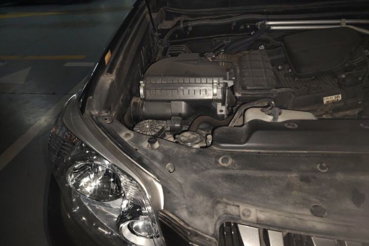 Used Toyota Prado 2012 2.7L Automatic Middle East Version Engine Bay Right